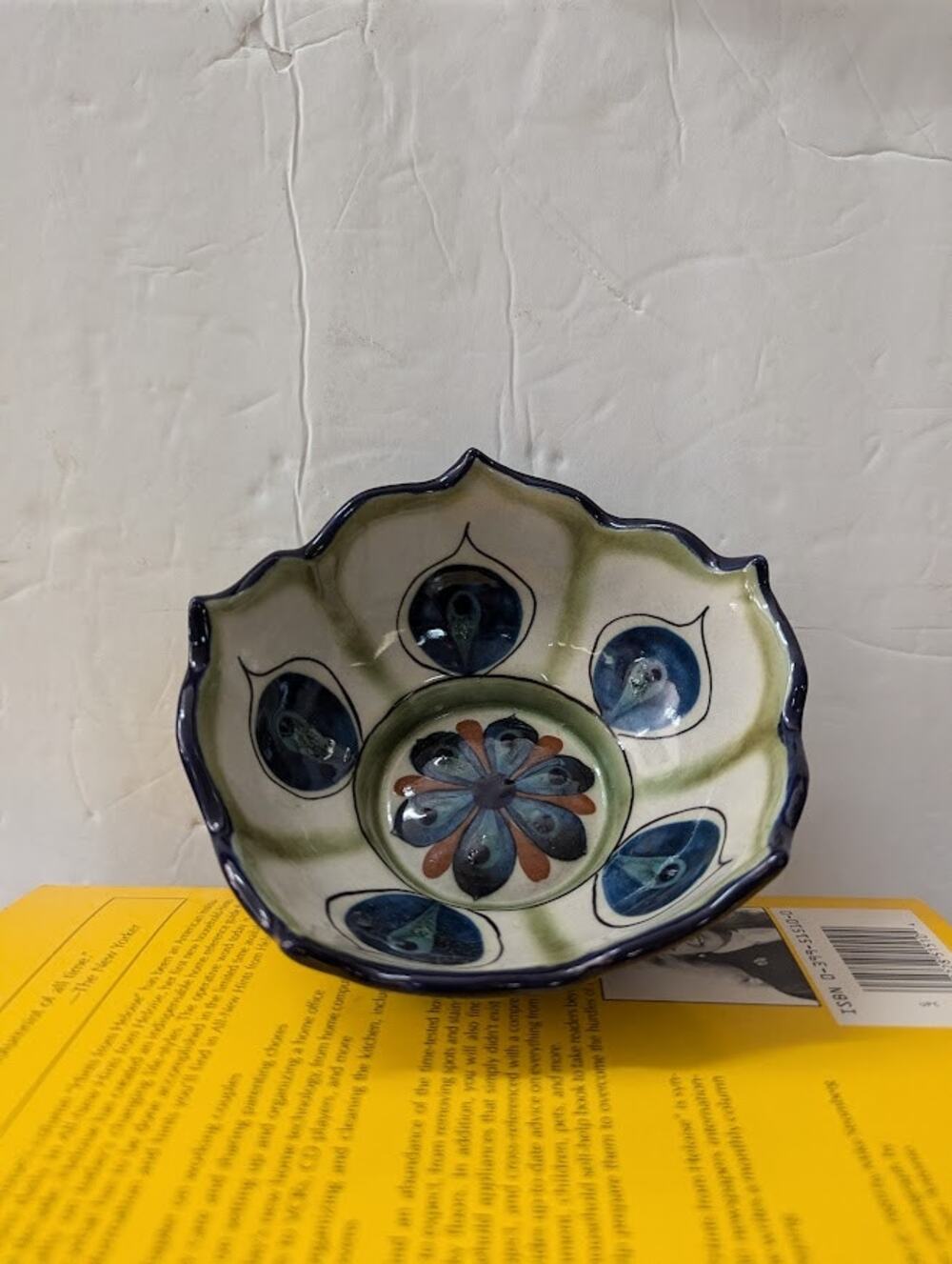 Lotus Palopo Salsa serving Bowl hand painted Guate Mayanke